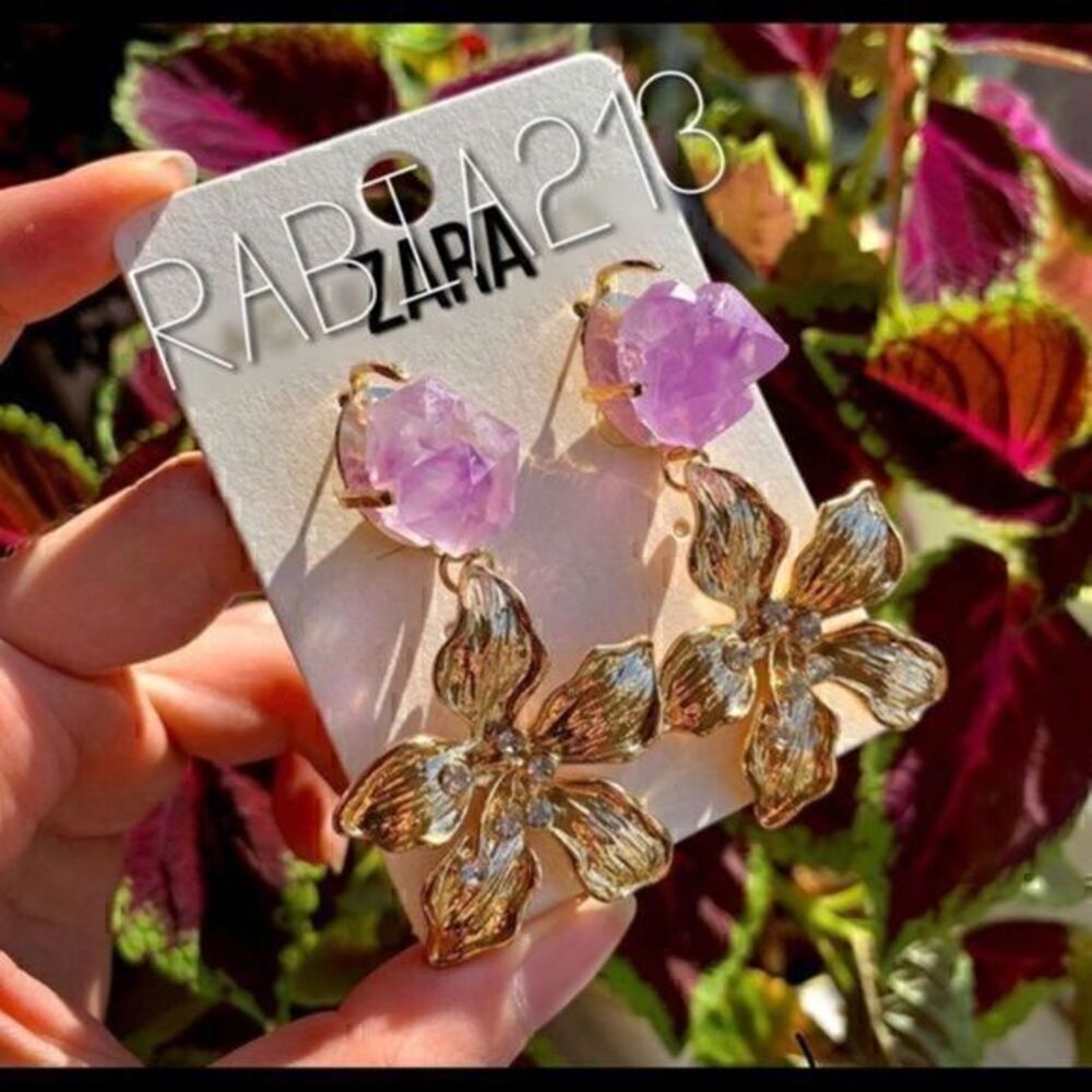ZARA FLOWER STONE EARRINGS